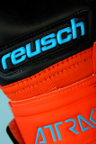 Reusch Attrakt Freegel Gold Junior 5372135 3333 black red 7